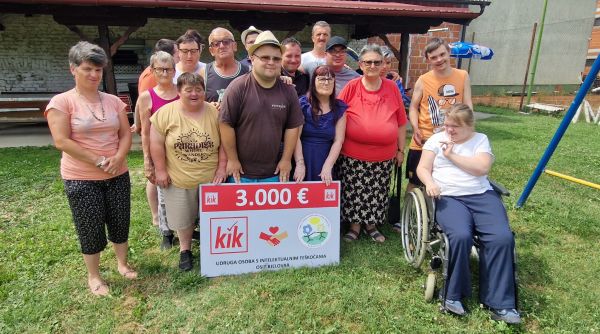 Prepoznat rad Udruge OSIT Bjelovar - KiK donirao povodom otvorenja svoje nove trgovine u Bjelovaru Prepoznat rad Udruge OSIT Bjelovar - KiK donirao povodom otvorenja svoje nove trgovine u Bjelovaru